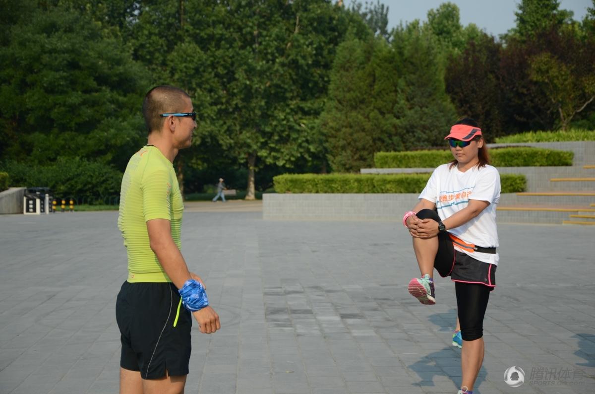 国外跑步热身动作 13053041_1200x1000_292.jpg