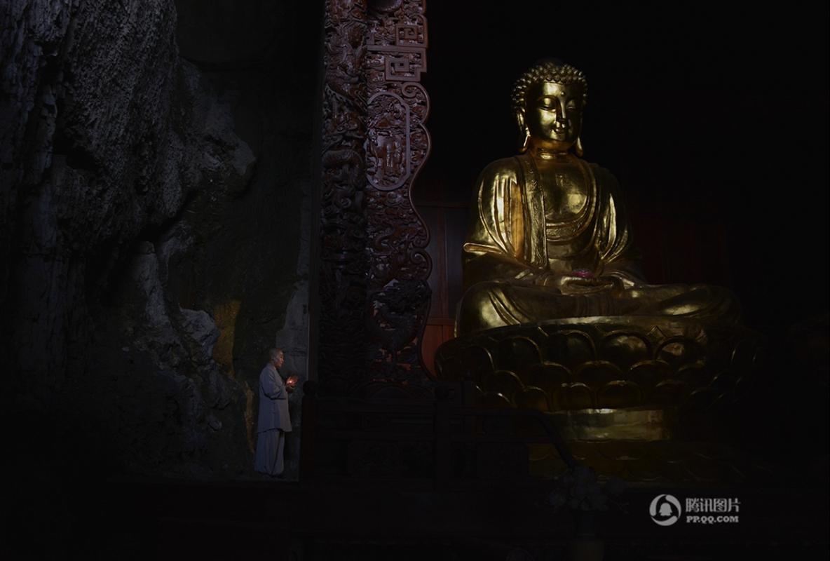 【中国人的一天】修行女居士