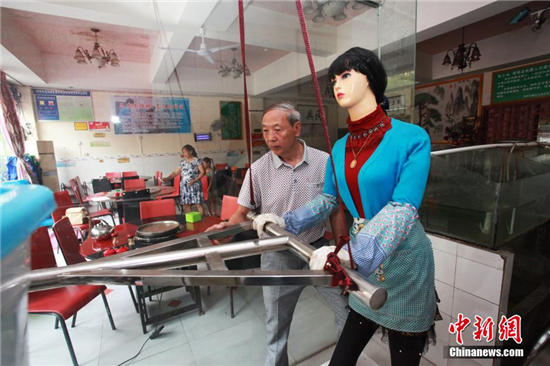 浙东爱生活_上虞站四川西南泸州七旬老人造美