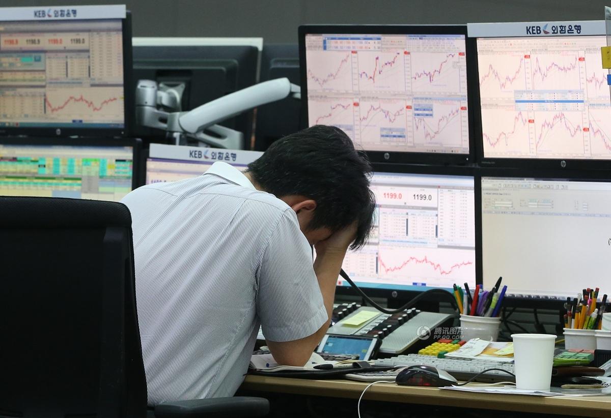 地球人口暴跌_地球简笔画