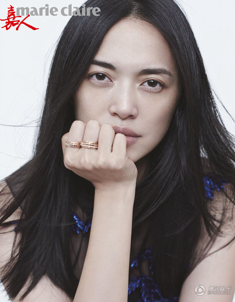 辣妈 姚晨 素颜登封面 黑发直顺笑容 温暖 _时尚频
