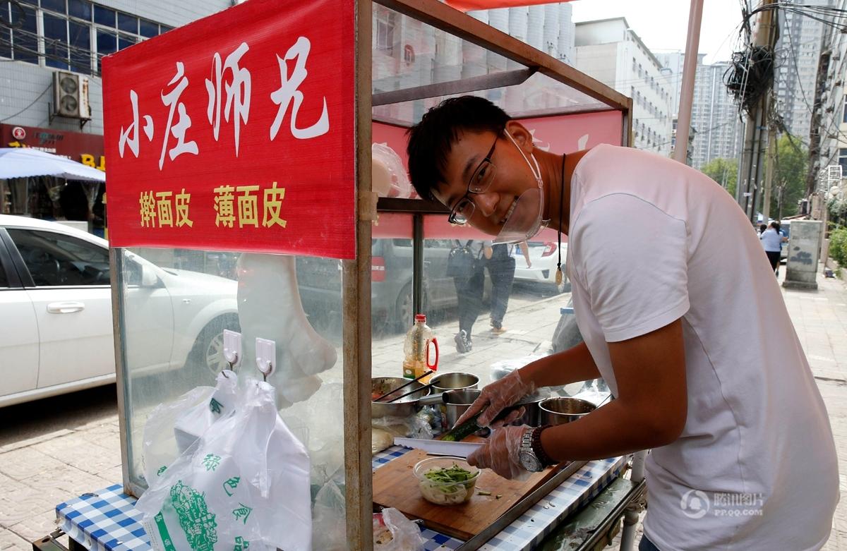 卖凉皮凉面_卖凉皮收入(3)