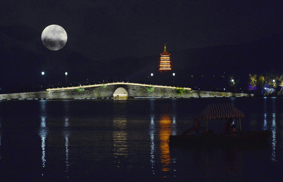 2015年09月28日 - 小谷 - 博公英(小谷摄影欢迎你) 组图:中秋夜各地现九年来最大最圆月亮 - 海阔山遥 - .