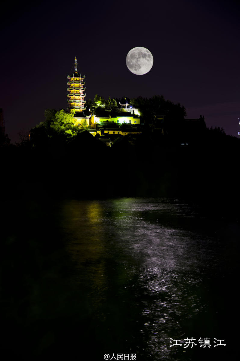 2015年09月28日 - 小谷 - 博公英(小谷摄影欢迎你) 组图:中秋夜各地现九年来最大最圆月亮 - 海阔山遥 - .