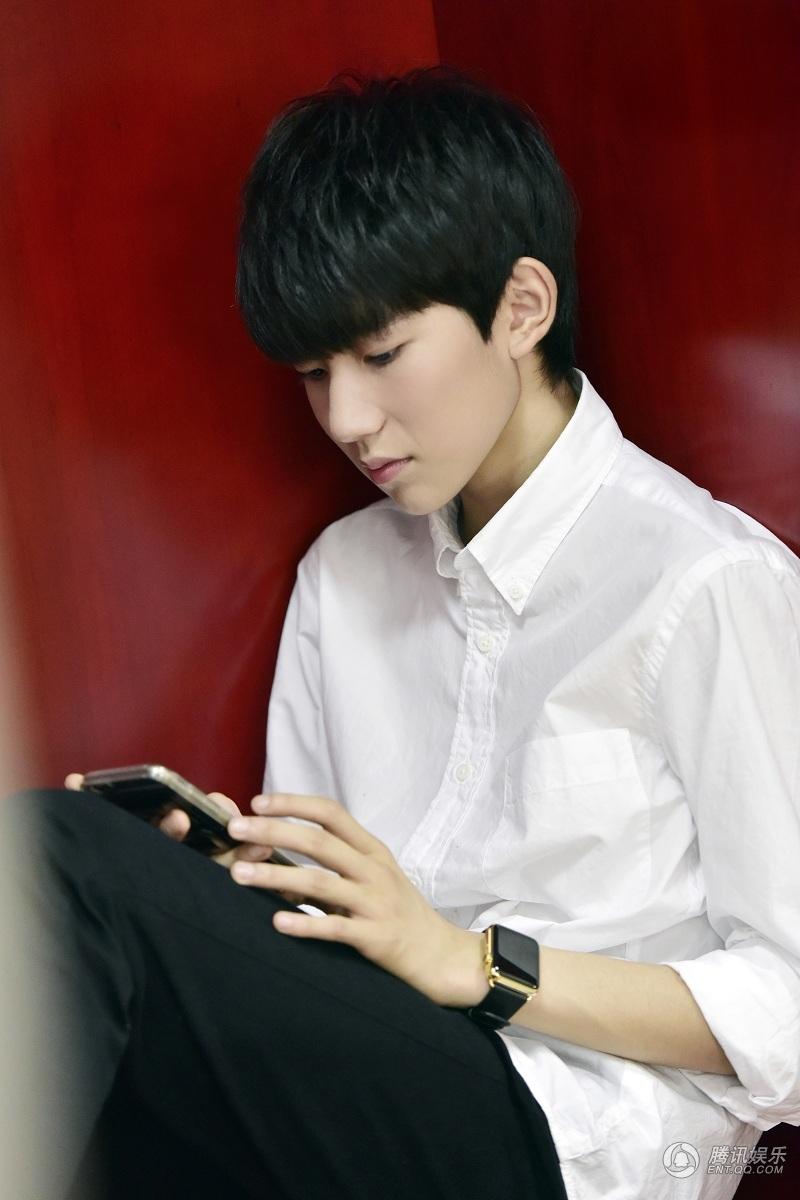 高清:tfboys王源 重庆举办生日会