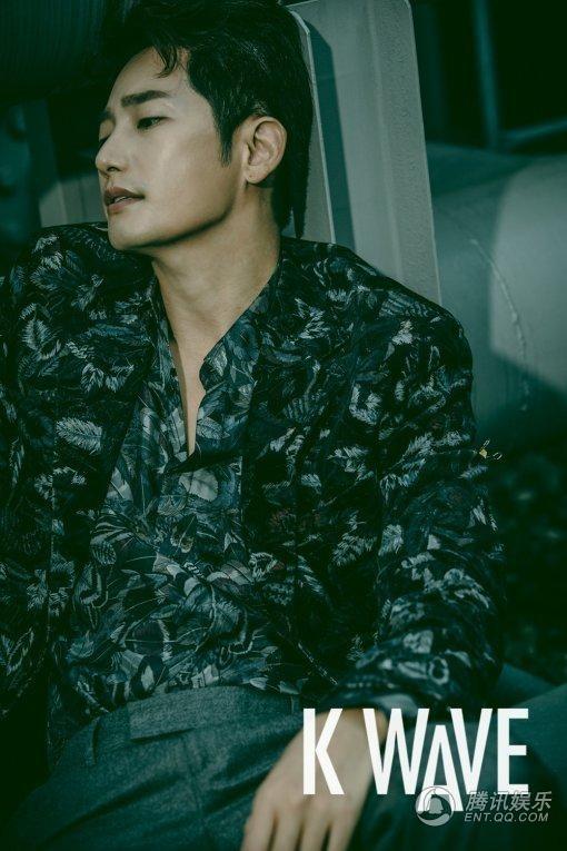 朴施厚演员_韩国艺人朴施厚收入