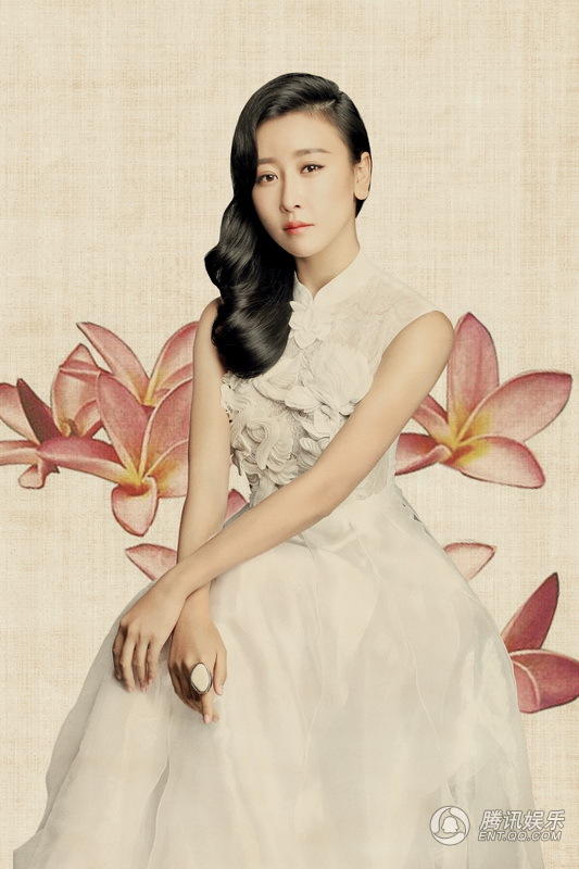 高清:毛俊杰古典写真首曝光 优雅自信似画中人