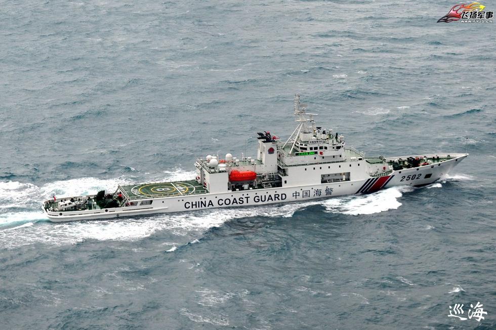 组图:中国万吨海警船巡航航拍照曝光
