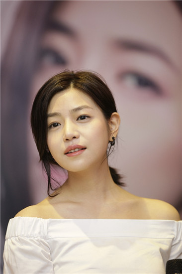 《奔爱》“治愈女孩”特辑 陈妍希开启新恋情