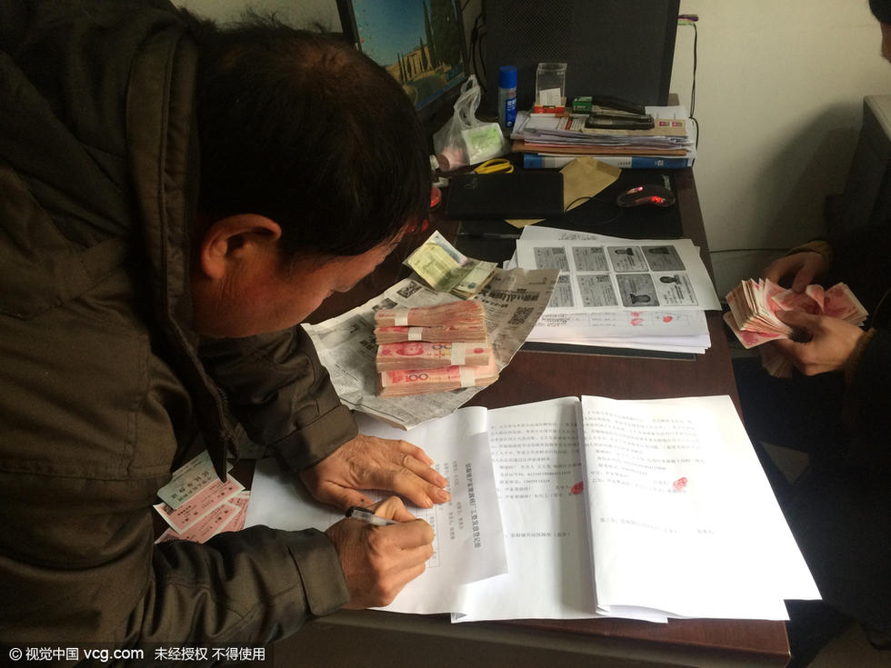 砖厂工人_重庆砖厂工人收入