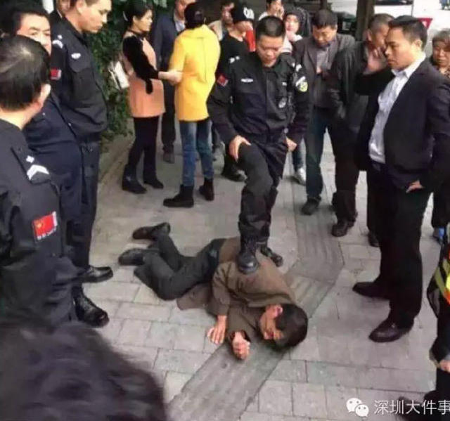  胖男压死72只猪 图片  胖男压死72只猪 图片大全