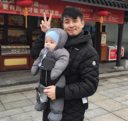 保剑锋老婆何珈好照片,保剑锋老婆何珈好