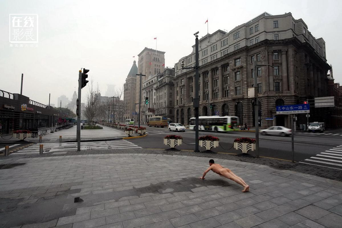 【在线影展】区志航:俯卧撑2015年度盘点