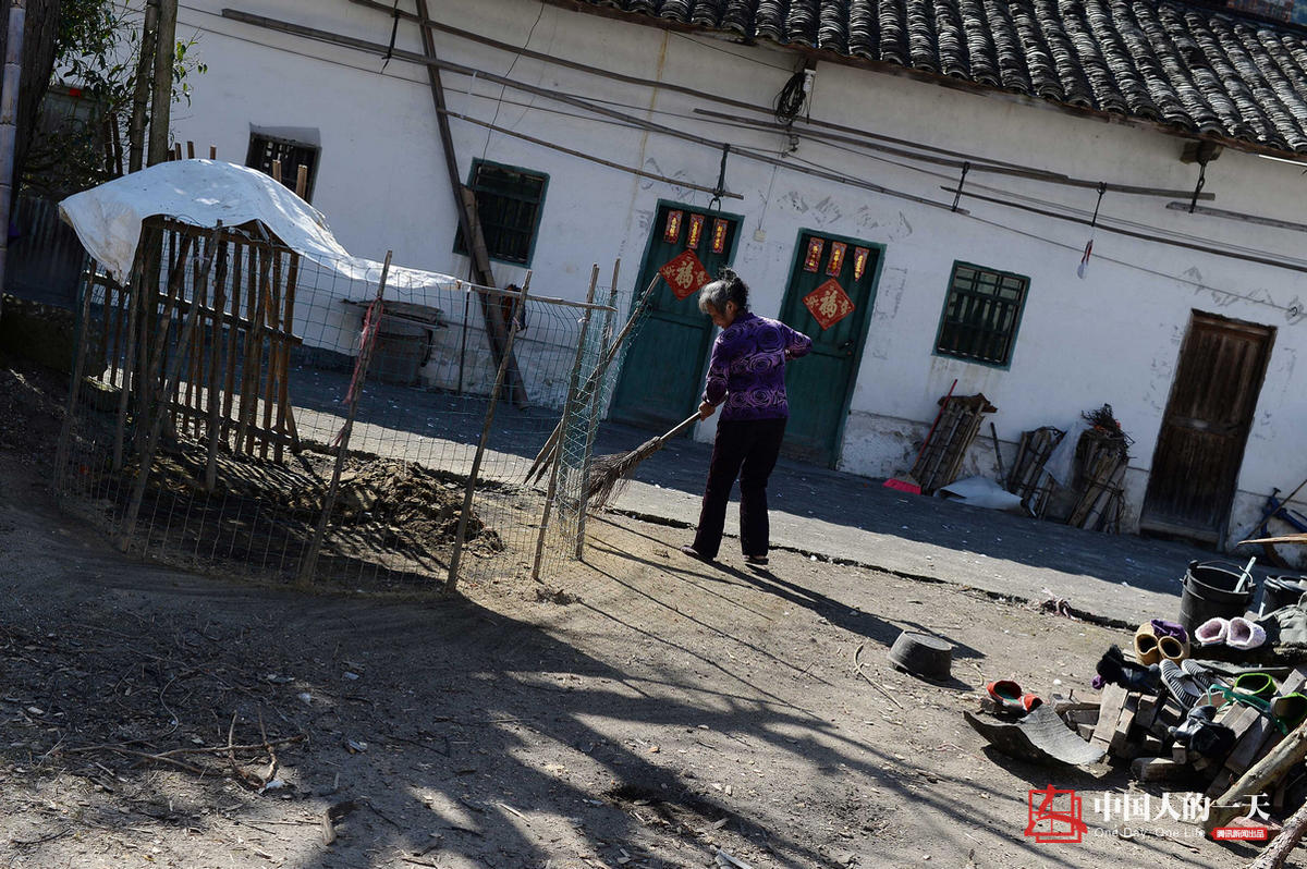 【中国人的一天】“回不去”的客家土围