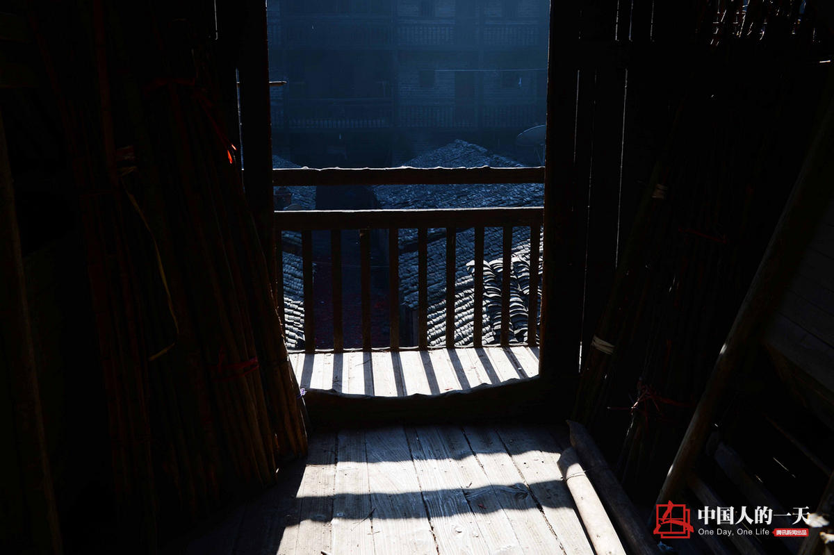 【中国人的一天】“回不去”的客家土围
