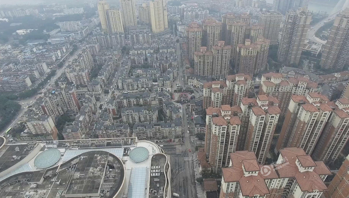 航拍国内最成功的开放式小区—宜宾莱茵河畔(图)