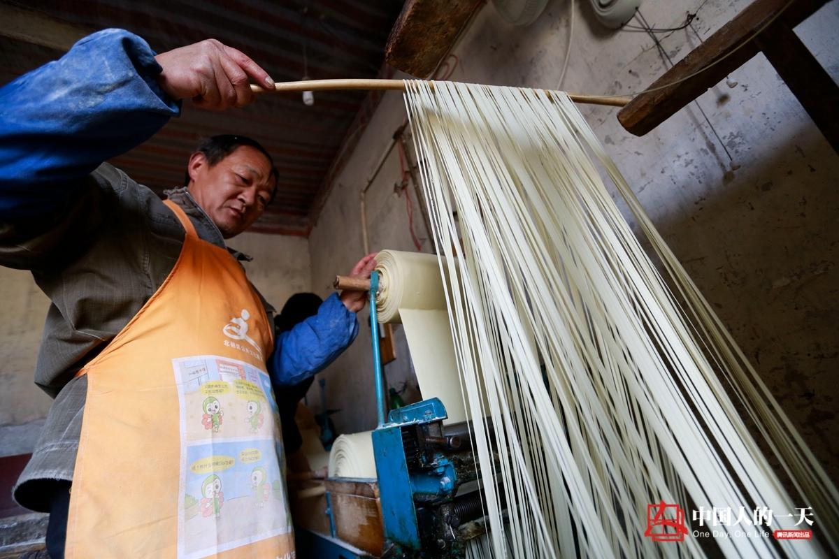 【中国人的一天】手工挂面传承百年