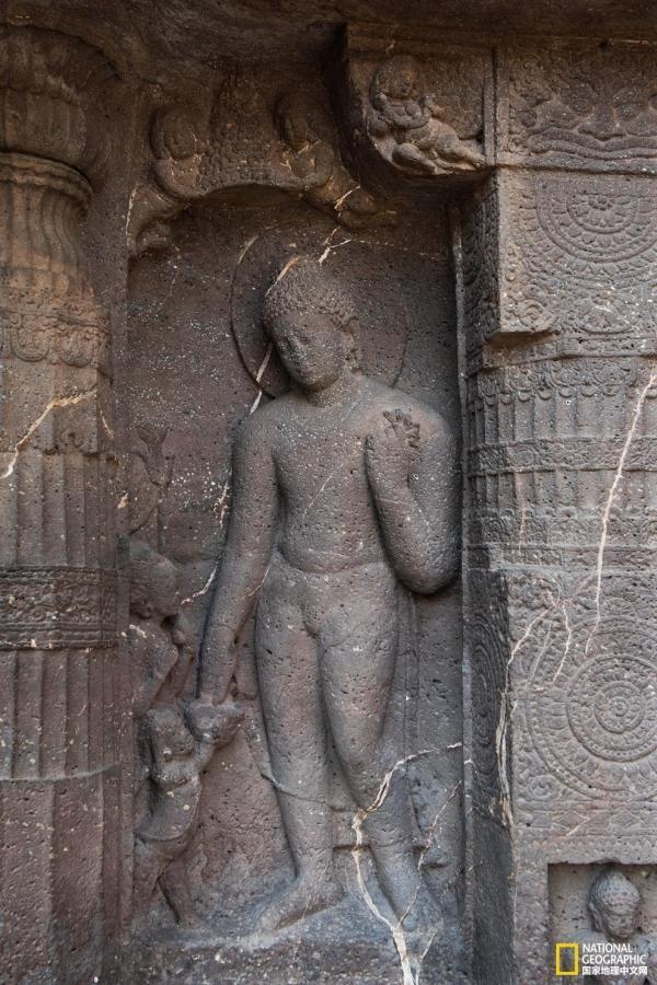 之前部队改革,武警部队干部调动暂停了,现在总