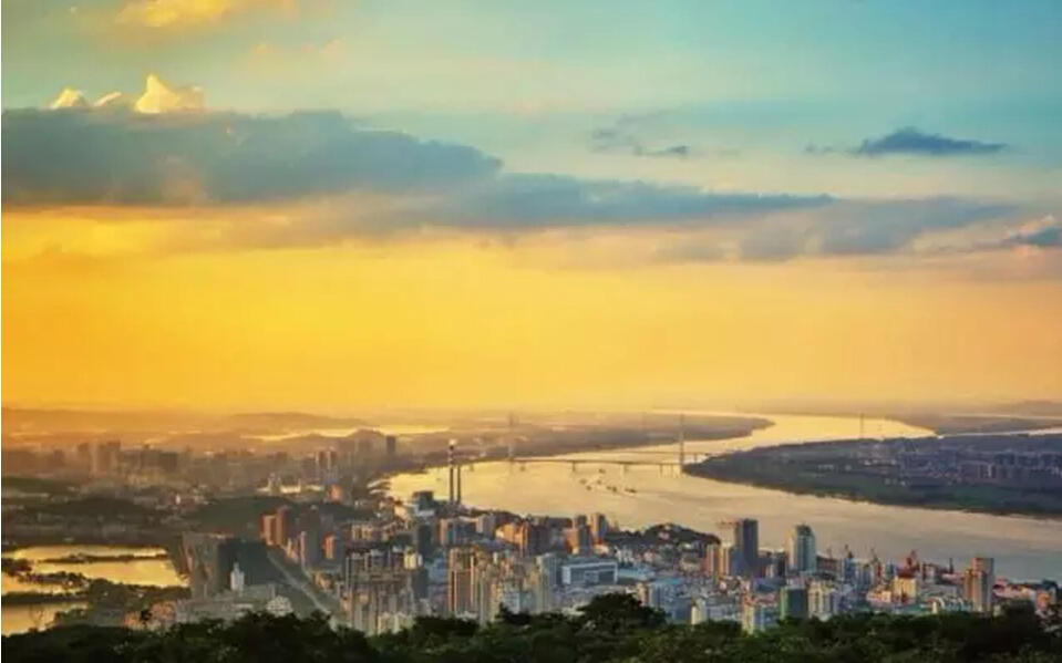 黄石市经济总量在湖北省排名_湖北省黄石市中心医院