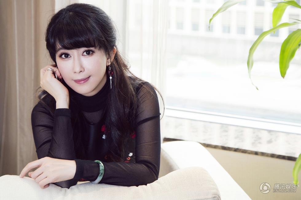 月亮女神春季写真曝光 孟庭苇温婉如纯美少女_娱乐_腾讯网