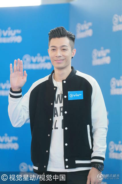 50岁“妲己”温碧霞身材姣好 容颜依旧(组图)