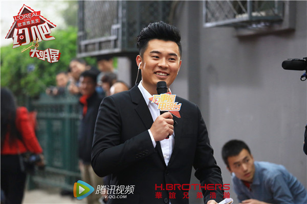 陈赫《约吧！大明星》乔装挤地铁 网友：这是谁
