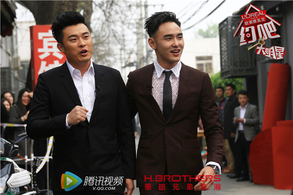陈赫《约吧！大明星》乔装挤地铁 网友：这是谁