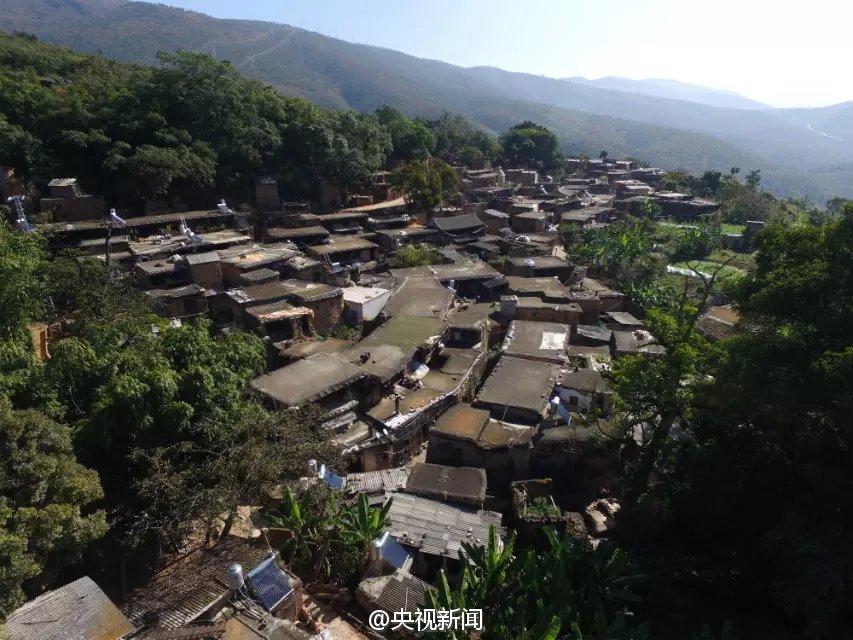 云南的大山有哪些 16029908_980x1200_0.jpg
