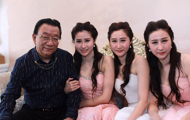 侯耀华假脸三外甥女整容 就为和假刘德华拍这个