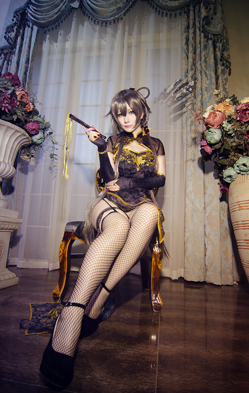 《VOCALOID家族》洛天依金丝雀需回链_Cos