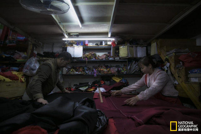 世界民族人口数量排名_世界人口数量排名前十(2)