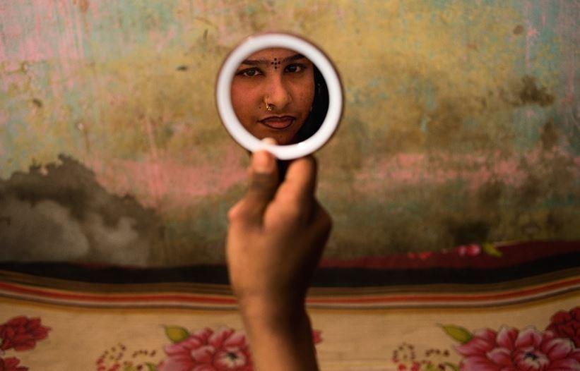 孟加拉存在200年的妓院 少女为生计不愿离开(图)