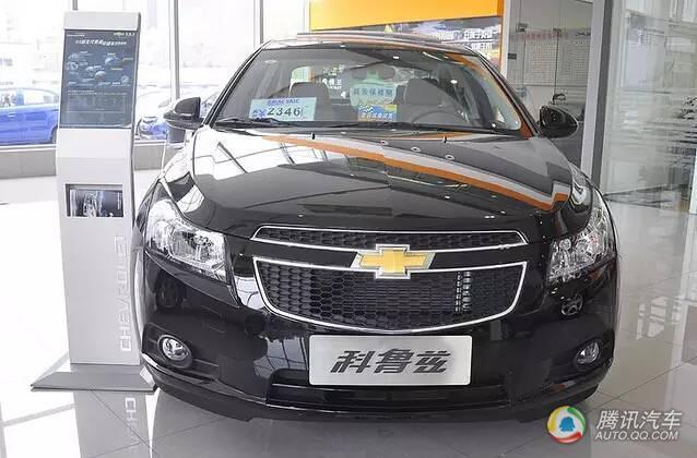 点击图片查看详情 迪拜人均月收入_月收入7000元买什么车(3)
