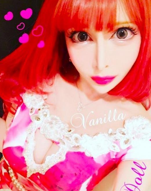 日女星整形50次还想动刀:技术跟不上我的计划(图)