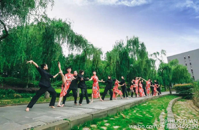 文章配图