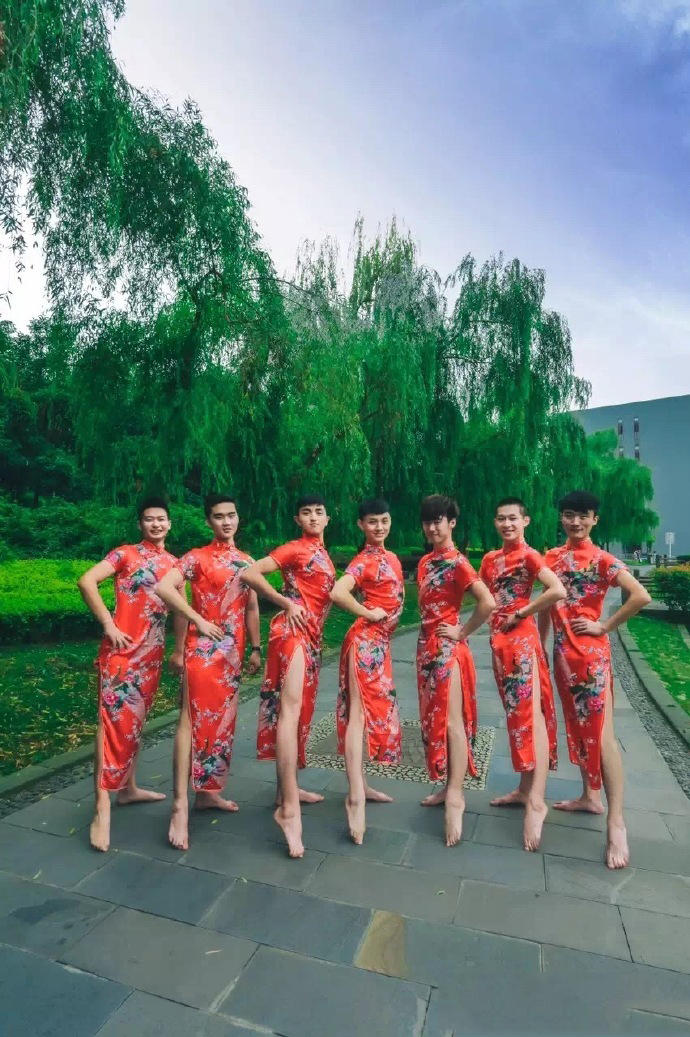 文章配图