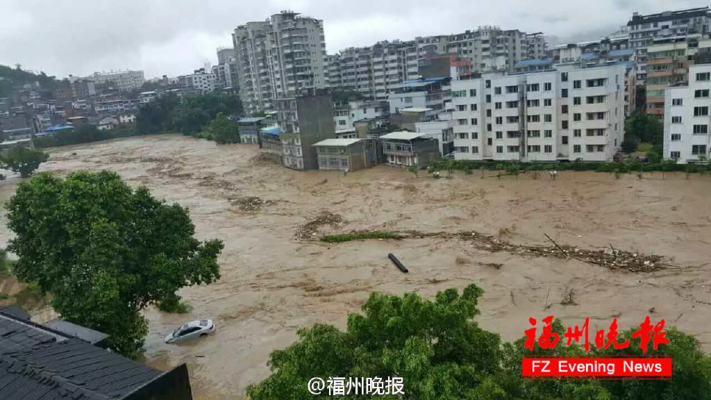 “尼伯特”致福建多处内涝 逾20万人大转移(多图)