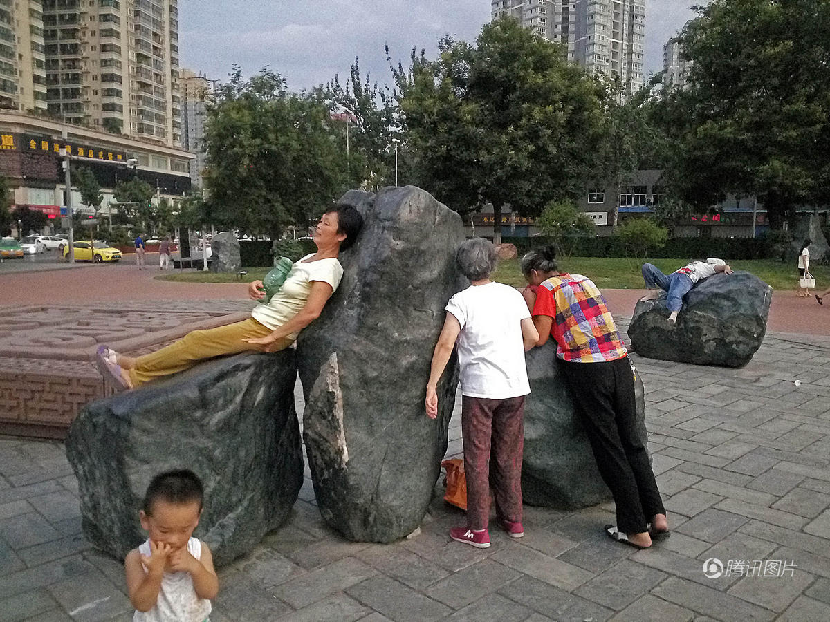 文章配图