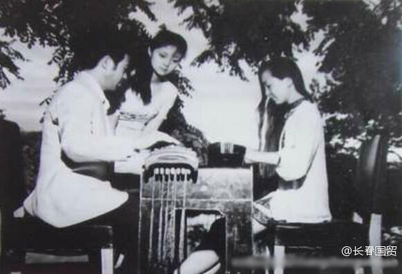 文章配图