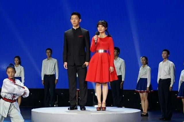 林妙可时隔8年再穿红裙登台 可找回当年记忆?(图)