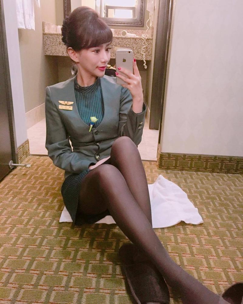 我们都是深井冰图片552:原来空姐都这么自拍