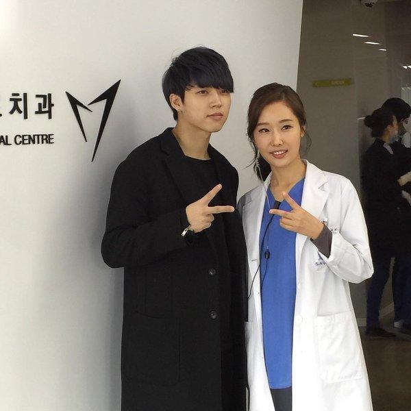 韩国48岁女医生逆天童颜走红网络(组图)