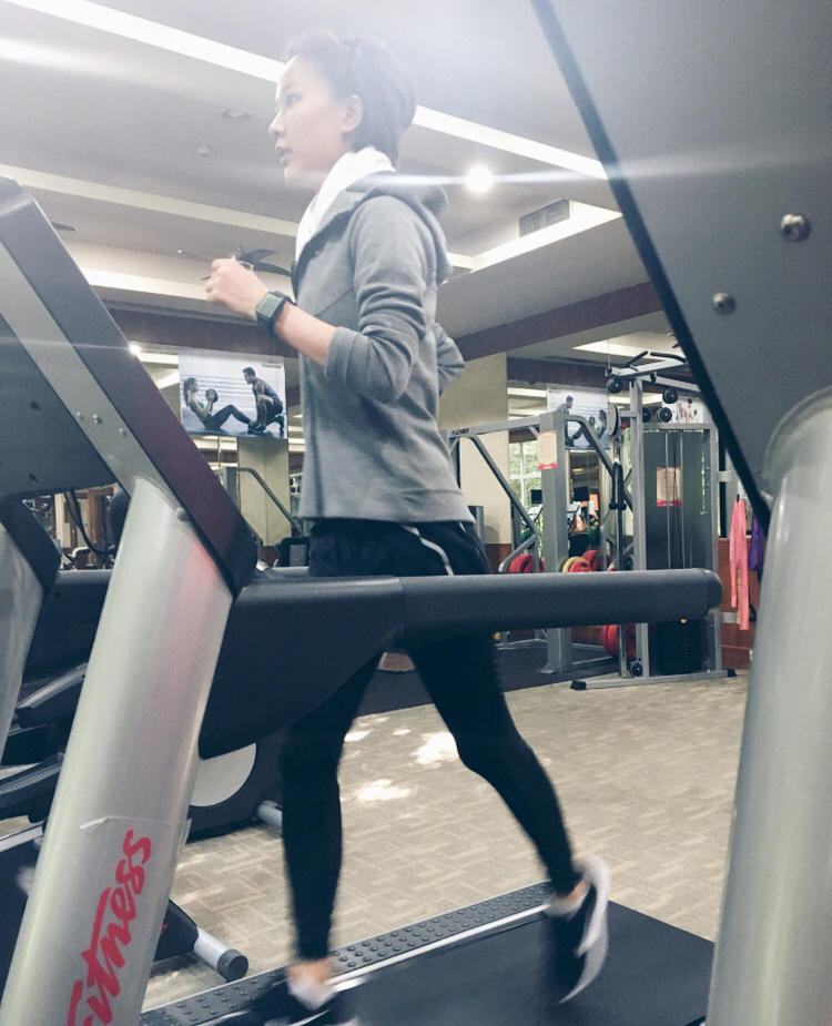 高清:王珞丹晒跑步私照 短发造型总攻上线