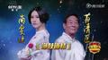 黄子韬抵京被粉丝包围 迷妹们高喊：俯卧撑准备