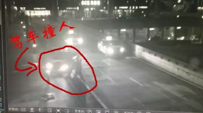 无锡一男子投诉出租车绕路拒付钱 司机挥拳欲