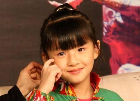 杨丽萍孔雀舞接班人曝光,小彩旗与之擦肩而过(图)