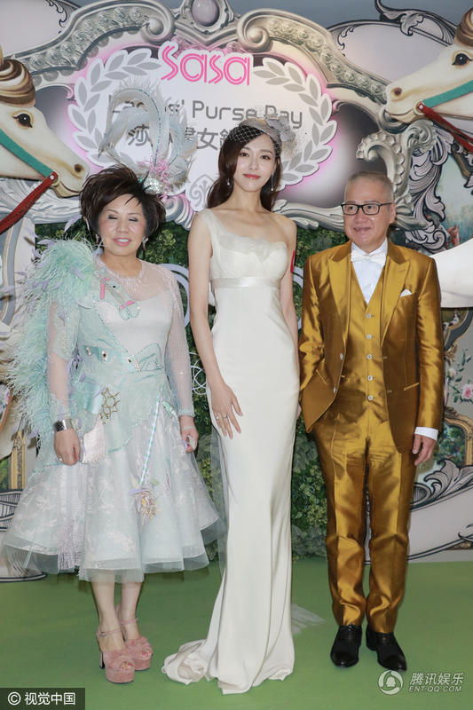 唐嫣修身长裙仙气儿足 为好友杨幂骄傲(组图)