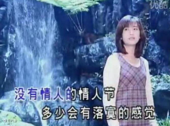 她是歌坛玉女掌门 事业高峰退隐嫁给高中同学(图)