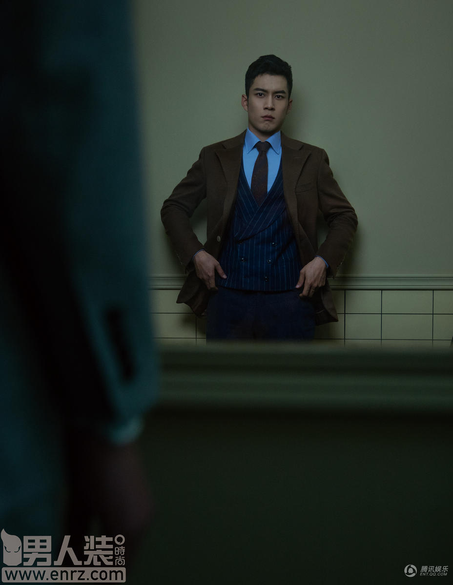 高清:韩东君化身私人侦探 时尚大片剧情感十足
