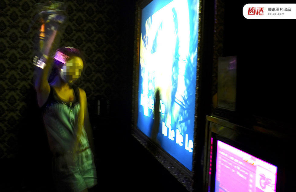 一个中国商人镜头下的浮沉夜总会 失落名利场(图)